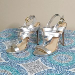 Sexy Steve Madden Silver Sling-back Heels